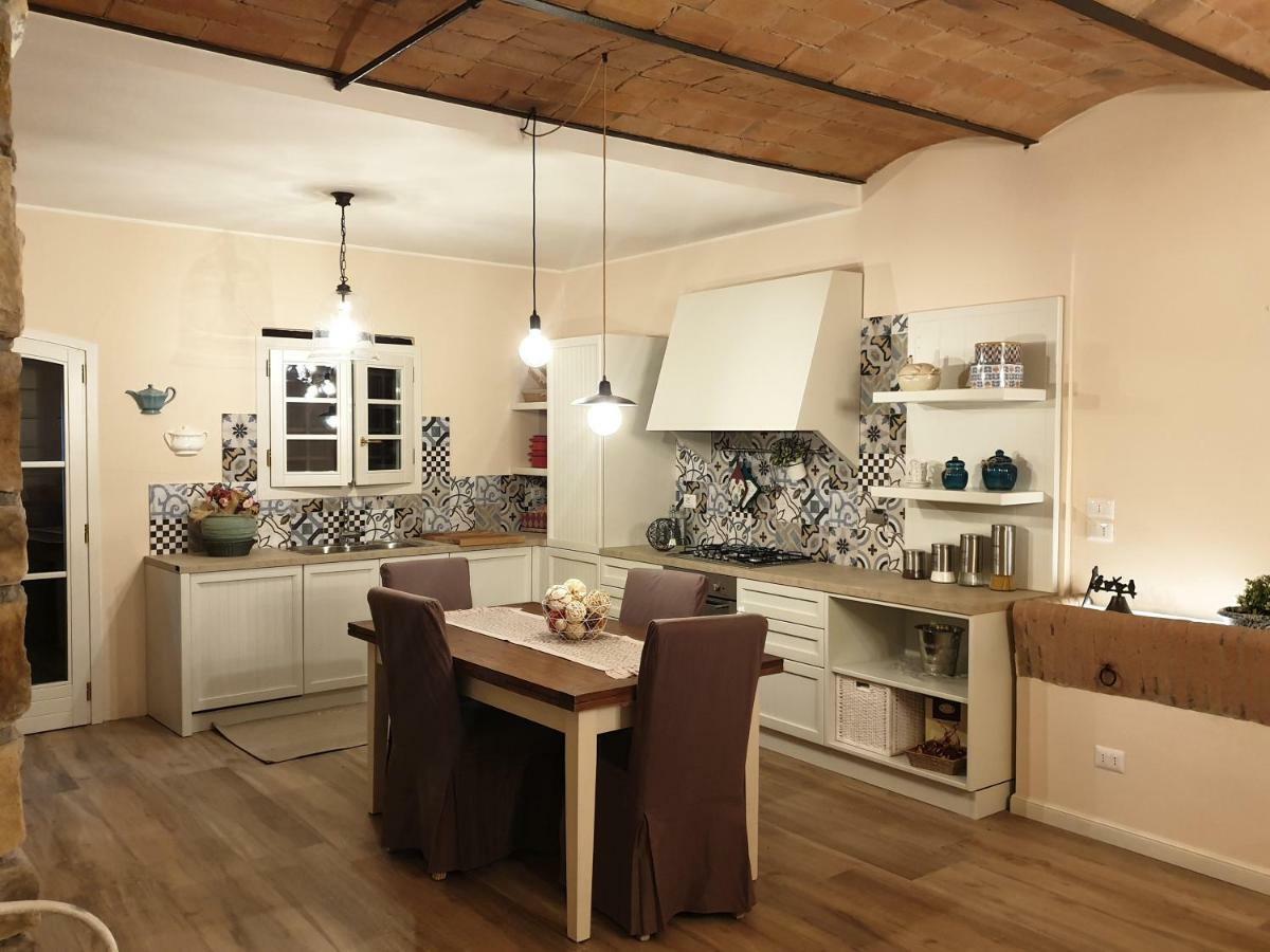 Il Leccio - casa toscana il fienile Gambassi Terme Esterno foto
